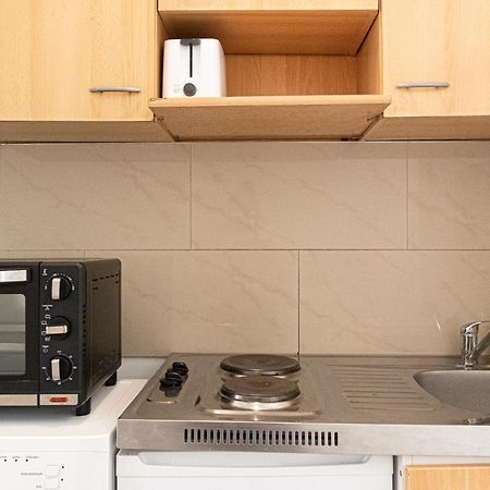 Peaceful 1BR Apt. near Metro Station Längenfeldg. Lägenhet Wien Exteriör bild